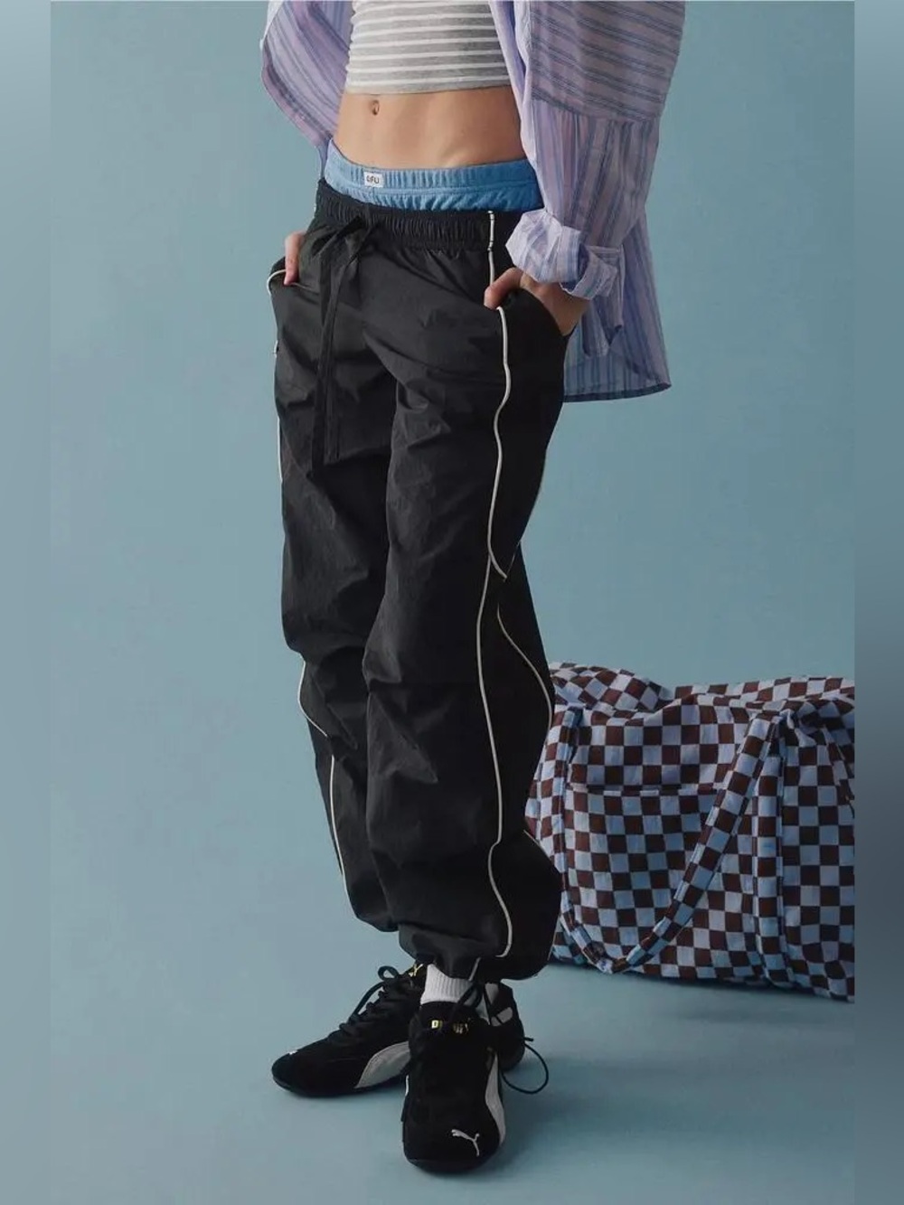 BDG Urban Outfitters Jess Straight Leg Nylon Track Pants Black XS